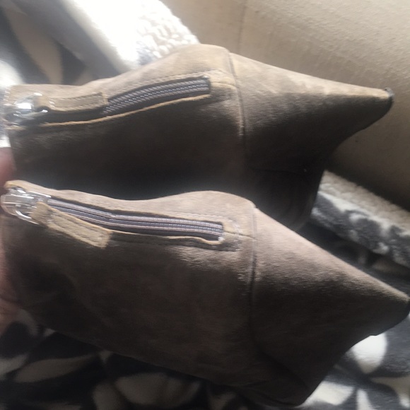 BCBG Gray Wedge Booties - Picture 3 of 5